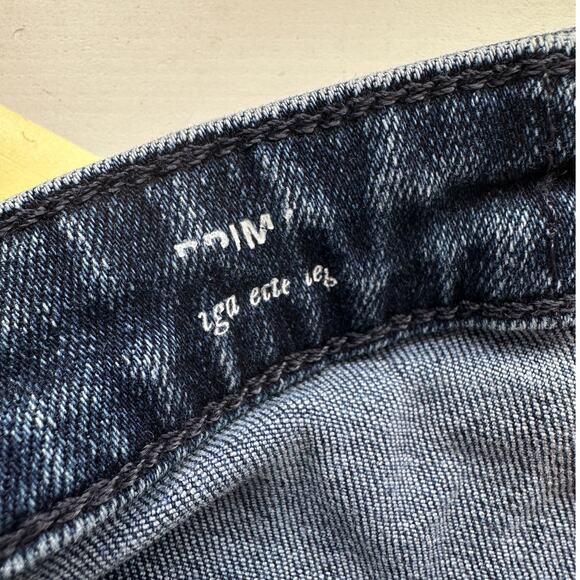 AG Adriano Medium Wash Whiskered Prima Cigarette Leg Jeans 30 - Picture 8 of 14